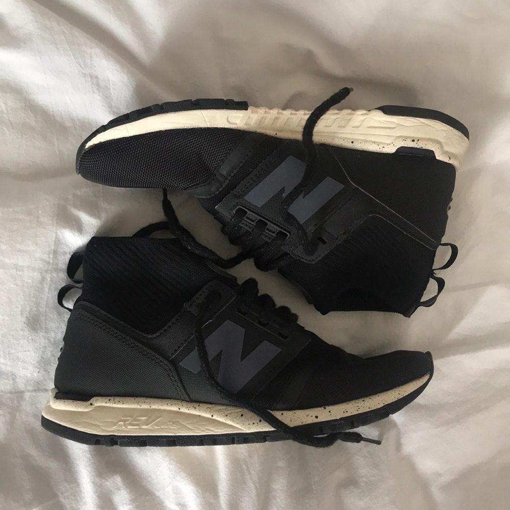 New balance shoes